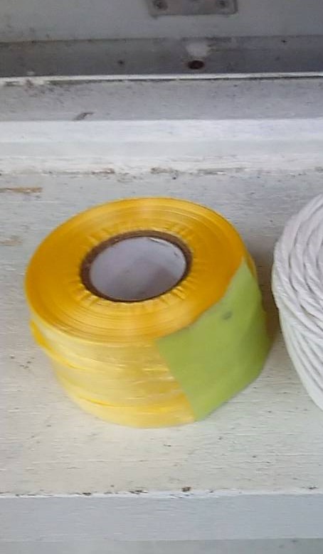 ひも（ビニール）